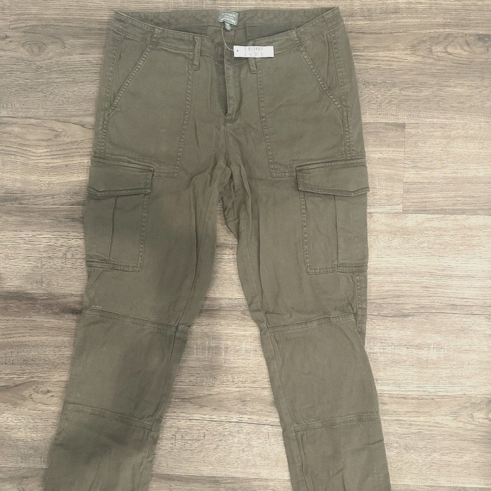 Brand new w/tags Madewell olive green cargo pants, size 10